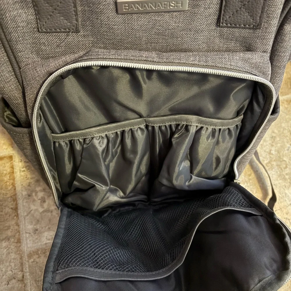 💙Bananafish Gray Baby Bag